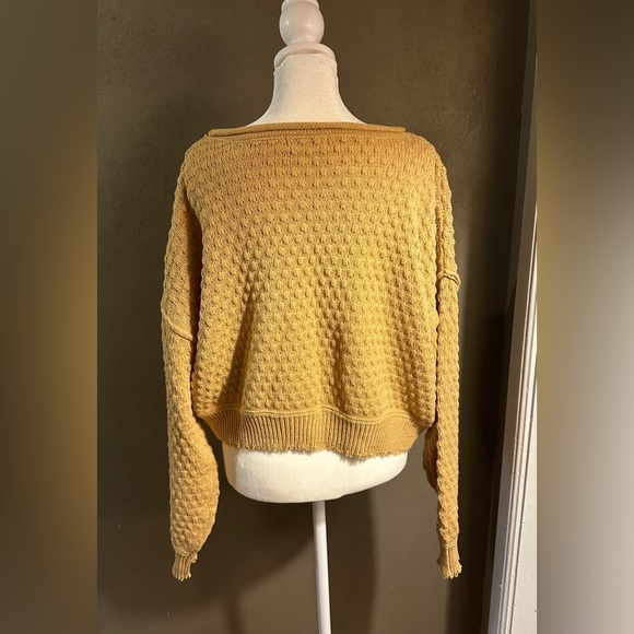 Women’s altar’d state crop sweater, scoop crew neck, never worn, size Small, tan - Picture 8 of 8